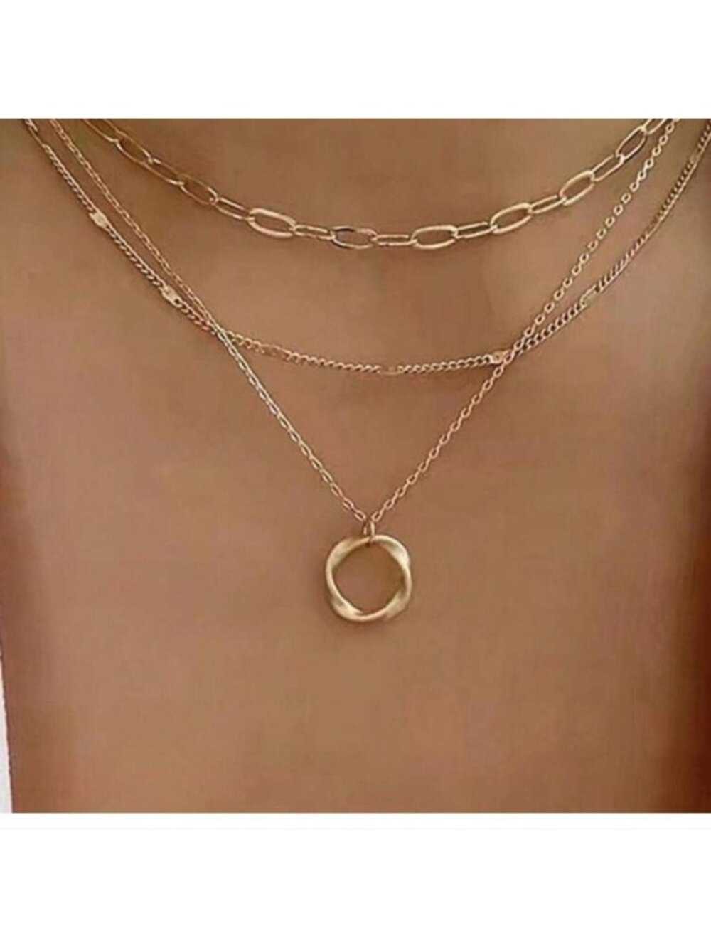 Nwt layered gold tone necklace